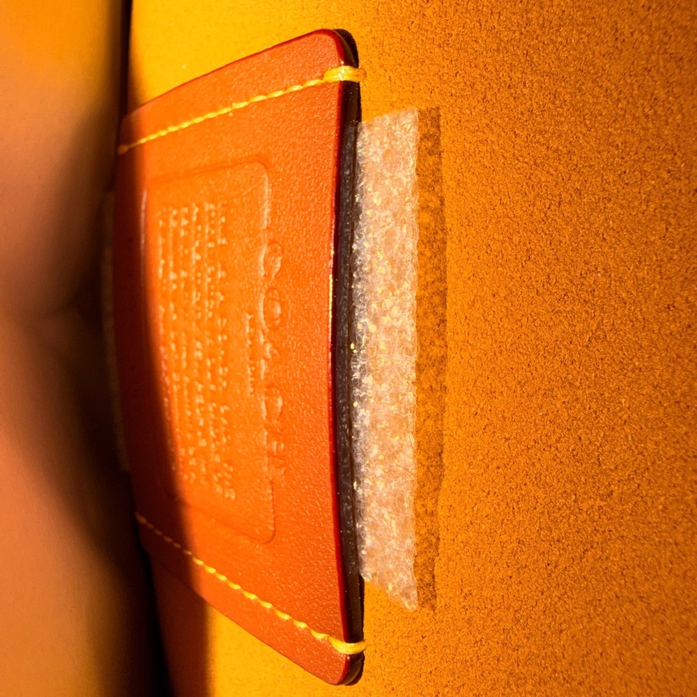 NWT Coach Tabby  Leather Shoulder Bag 26 - Picture 7 of 8